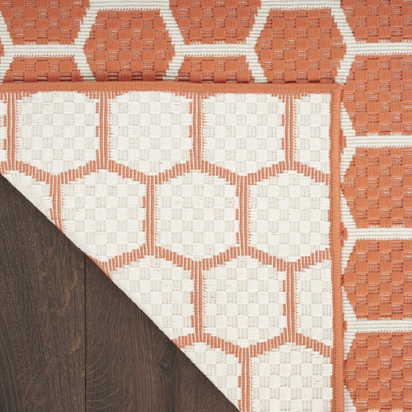 HomeRoots 9' X 12' Coral and Ivory Geometric Area Rug – Stylish Indoor/Outdoor Design, Reversible & Easy-Care! 556321