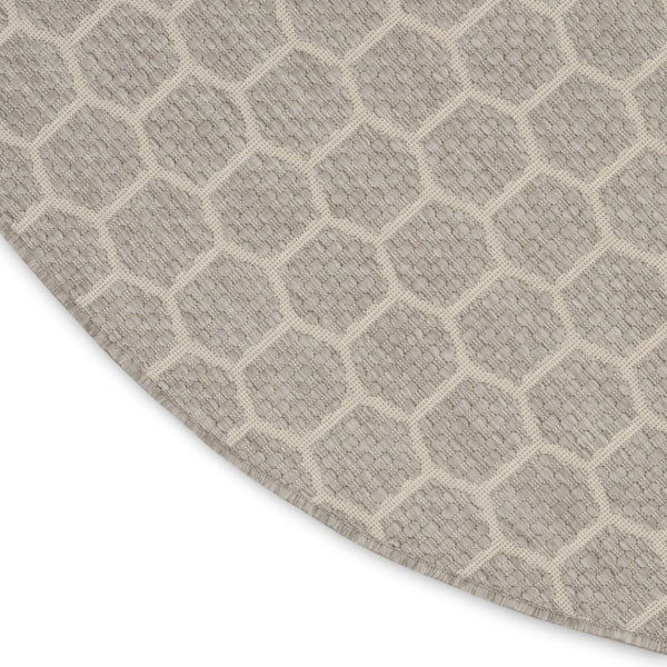 HomeRoots 8' Gray and Ivory Geometric Area Rug - Stylish Indoor/Outdoor Design for Modern Living Spaces 556324