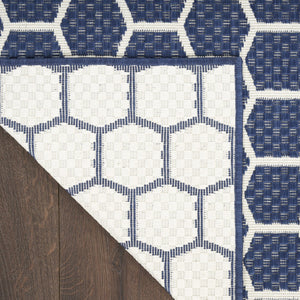 HomeRoots 9' Geometric Navy Blue and Ivory Area Rug - Stylish, Reversible Indoor/Outdoor Design for Modern Spaces 556336