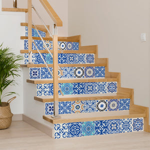 Homeroots 12" Vibrant Blue And Aqua Pop Mosaic Peel And Stick Tiles - Removable, Fun Design For Any Space! 12" X 12" Vinyl 556419
