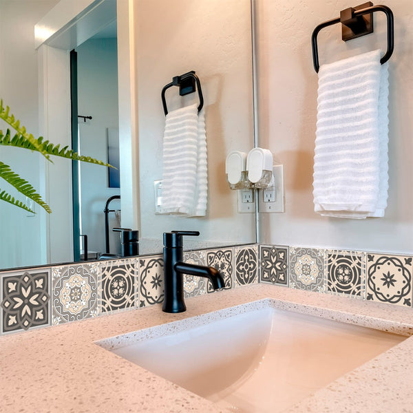 Homeroots 12" Espresso Brown Mosaic Peel And Stick Tiles - Easy, Removable Solutions For Stylish Home Makeovers! 12" X 12" Vinyl 556425