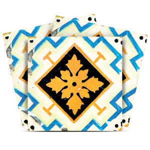 Homeroots 12" Gold Snowflake Peel And Stick Removable Tiles - Transform Your Space With Stylish Design! 12" X 12" Vinyl 556445
