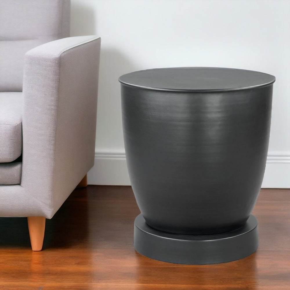 HomeRoots 20" Black Iron Round Pedestal End Table - Modern Minimalist Design for Compact Spaces & Versatile Use 556536