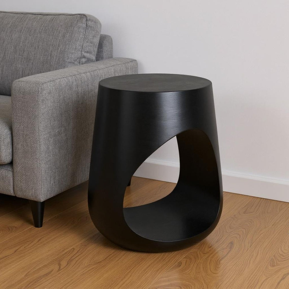 HomeRoots 18" Solid Mango Wood Round End Table - Modern Geometric Design, Black Finish, Fully Assembled Accent Piece 556550