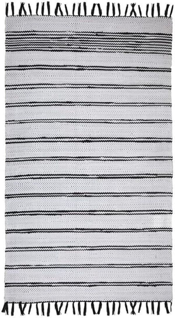 HomeRoots 4' X 6' Hand-Woven Black and White Striped Area Rug with Fringed Tassels for Timeless Elegance 557102