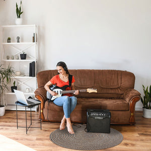 Homeroots 6' Hand Woven Natural & Black Jute Round Rug - Artisan Crafted, Unique Geometric Design For Home Decor  Jute 557130