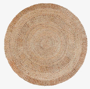 Homeroots 6' Natural Jute Geometric Hand Braided Round Rug - Stylish Home Accent For Warmth And Visual Appeal  Jute 557131