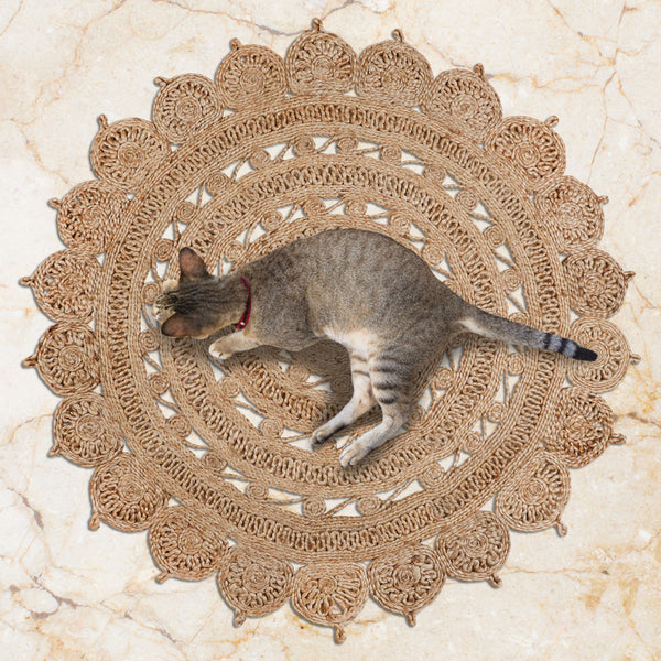 Homeroots 4' Natural Jute Floral Medallion Hand-braided Round Rug - Stylish, Cozy, And Perfect For Any Space!  Jute 557139