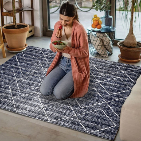 Homeroots 8' X 10' Navy Blue Geometric Hand Woven Area Rug - Unique Artistry For Cozy Spaces, Stain Resistant Design  Polyester 557177
