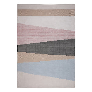 Homeroots 5' Stunning Black And Red Geometric Handmade Area Rug, Stain Resistant For Indoor & Outdoor Use  Polyester 557180