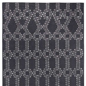 Homeroots 8' X 10' Gray Geometric Hand Woven Area Rug - Stylish, Stain-resistant Addition For Any Home Decor  Polyester 557185