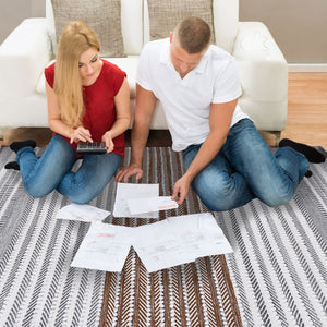 Homeroots 5' Geometric Handmade Area Rug - Indoor/Outdoor, Stain Resistant, Unique Artisan Craftsmanship, 5' X 8'  Polyester 557192