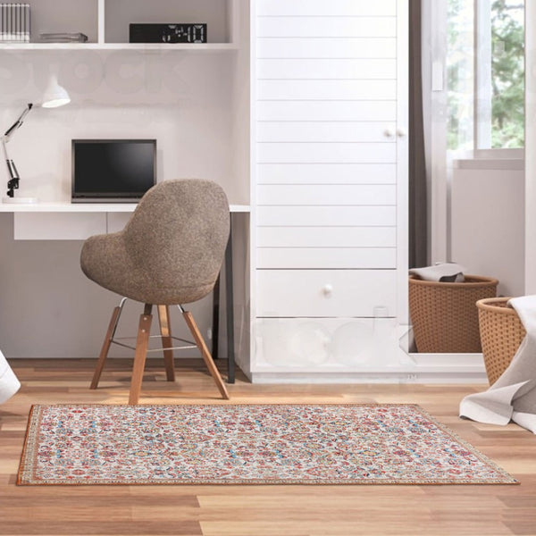 Homeroots 4' X 6' Hand Woven Black And Red Floral Area Rug - Stain Resistant, Unique Design For Home Decor  Polyester 557195