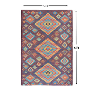 Homeroots 5' Black And Red Geometric Hand Woven Area Rug - Stylish, Stain Resistant Design For Indoor & Outdoor Use  Polyester 557200