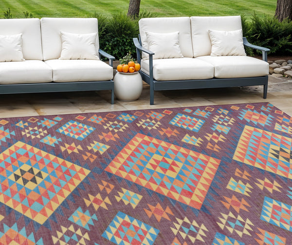 Homeroots 8' X 10' Hand Woven Black And Red Geometric Area Rug - Stain Resistant, Unique Artisan Craftsmanship  Polyester 557201