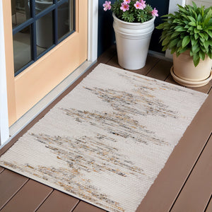 Homeroots 3' X 5' Beige Geometric Hand Woven Area Rug – Unique, Stain Resistant, Perfect For Indoor & Outdoor Use  Polyester 557206
