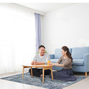 Homeroots 5' Gray Geometric Handmade Area Rug - Stylish, Stain-resistant, Perfect For Indoor & Outdoor Spaces  Polyester 557220