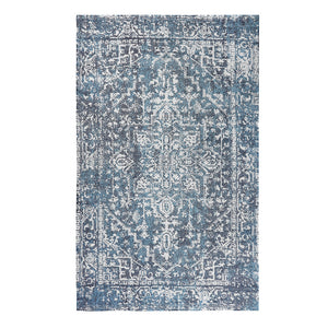 Homeroots 5' Gray Geometric Handmade Area Rug - Stylish, Stain-resistant, Perfect For Indoor & Outdoor Spaces  Polyester 557220