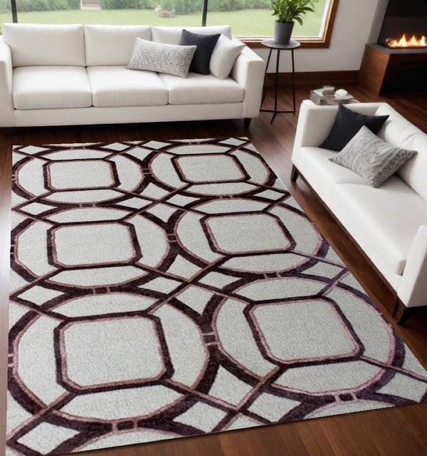 HomeRoots 5' X 8' Contemporary Abstract Geometric Hand-Tufted Area Rug for Stylish Family Spaces & Durability Silver 558177