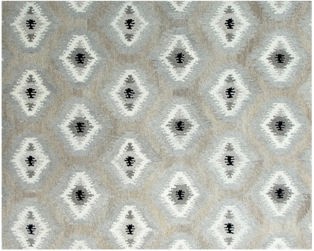 Homeroots 5' X 8' Natural Wool Southwestern Hand Tufted Non Skid Area Rug  Wool 558184