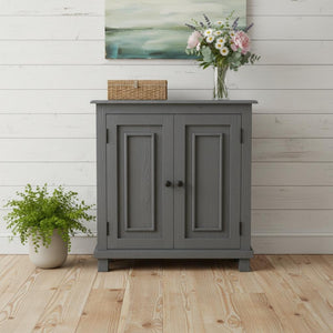 HomeRoots 34" Coastal Gray Solid Wood Sideboard with Antique Hardware, Perfect for Stylish Storage & Decor 558211