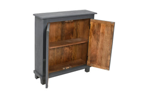 HomeRoots 34" Coastal Gray Solid Wood Sideboard with Antique Hardware, Perfect for Stylish Storage & Decor 558211