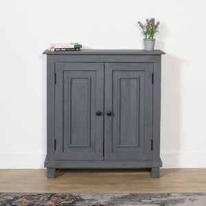HomeRoots 34" Coastal Gray Solid Wood Sideboard with Antique Hardware, Perfect for Stylish Storage & Decor 558211