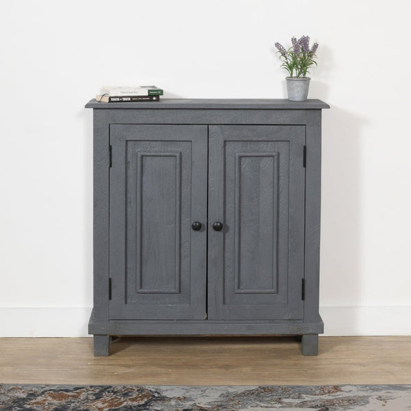 HomeRoots 34" Coastal Gray Solid Wood Sideboard with Antique Hardware, Perfect for Stylish Storage & Decor 558211