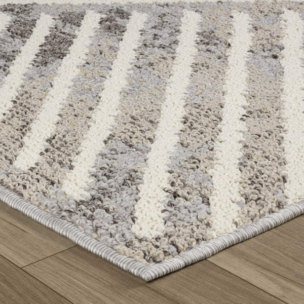 Homeroots 7' X 10' Gray And Beige Abstract Distressed Area Rug  Polypropylene 558376