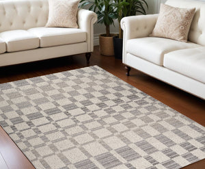 Homeroots 8' X 11' Gray And Beige Checkered Distressed Area Rug  Polypropylene 558392