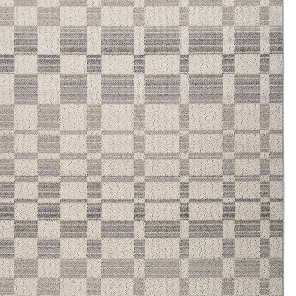 Homeroots 5' X 8' Gray And Beige Moroccan Distressed Area Rug  Polypropylene 558400