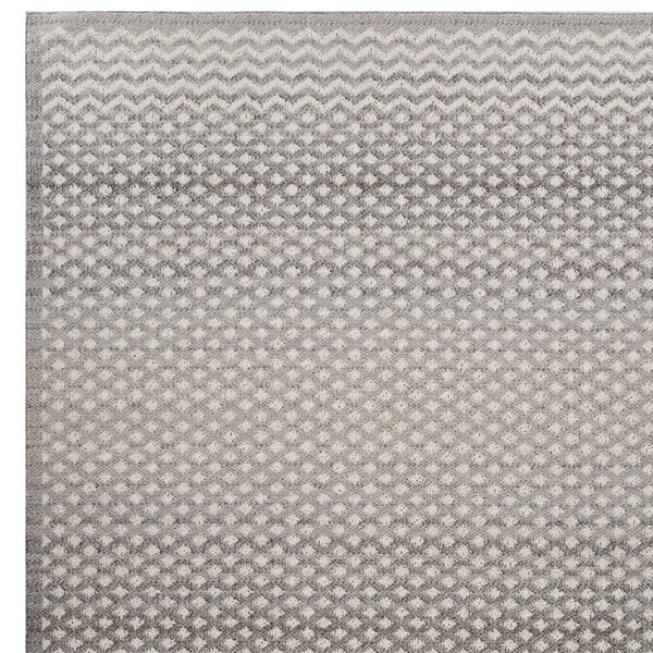 Homeroots 7' X 10' Gray And Beige Moroccan Distressed Area Rug  Polypropylene 558401
