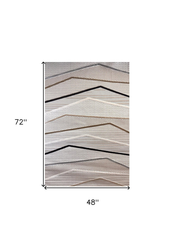 Homeroots 4' X 6' Gray Brown And Beige Abstract Area Rug  Polyester 558403