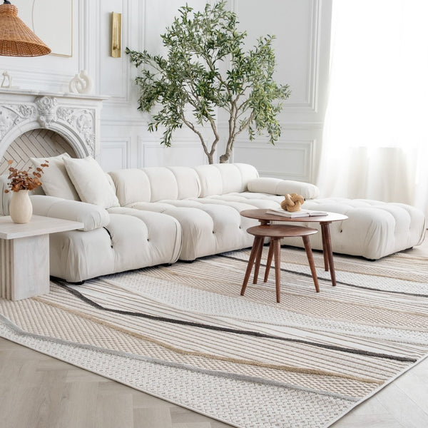 HomeRoots 5' Abstract Area Rug in Gray, Brown & Beige - Durable, Stain-Resistant Design for Modern Spaces 5' X 8' 558404