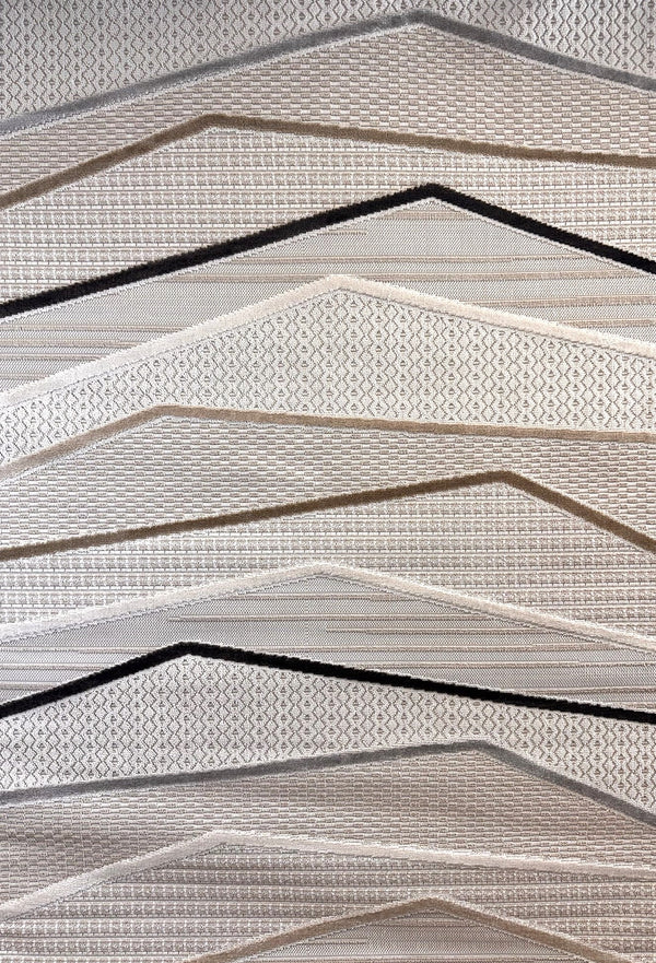 Homeroots 7' X 10' Gray Brown And Beige Abstract Area Rug  Polyester 558405