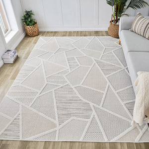 HomeRoots 5' Cream and Beige Geometric Distressed Area Rug – Timeless Style for Any Room with Easy Maintenance 7' X 10' 558409