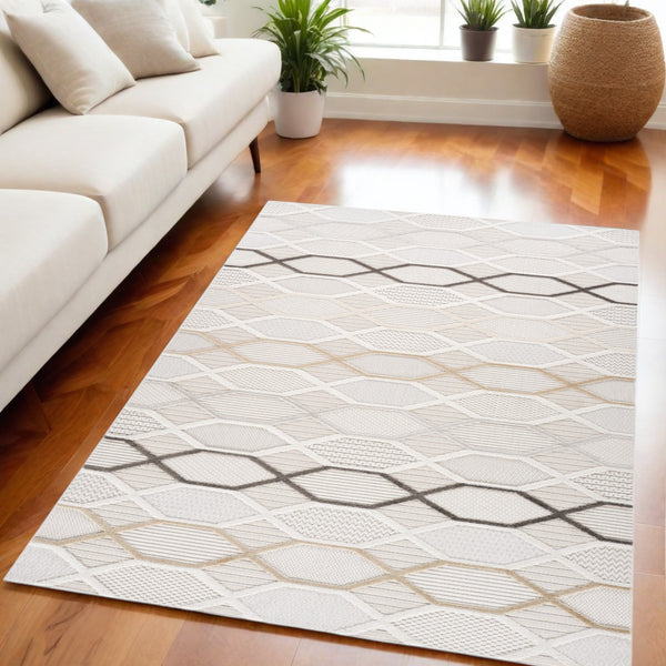 Homeroots 5' X 8' Cream And Beige Abstract Distressed Area Rug  Polyester 558416