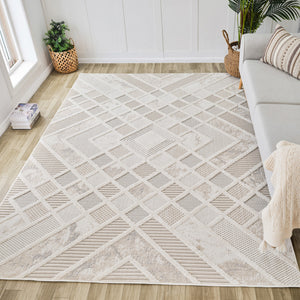 Homeroots 5' X 8' Cream And Beige Abstract Distressed Area Rug  Polyester 558420