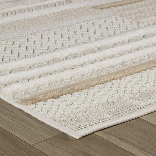 HomeRoots 5' Gray and Beige Abstract Distressed Area Rug - Versatile, Stain-Resistant Design for Any Space 7' X 10' 558425