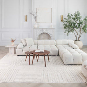 Homeroots 5' X 8' Cream And Beige Abstract Area Rug  Polyester 558430