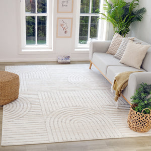 Homeroots 7' X 10' Cream And Beige Abstract Area Rug  Polyester 558431