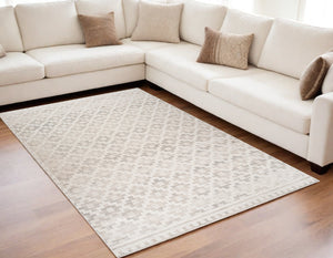 Homeroots 5' X 8' Cream And Beige Moroccan Area Rug  Polyester 558442
