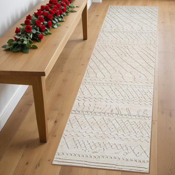 Homeroots 8' Gray And Beige Abstract Distressed Runner Rug - Durable, Stain-resistant, Perfect For High-traffic Areas 2' X 8' Polyester 558446