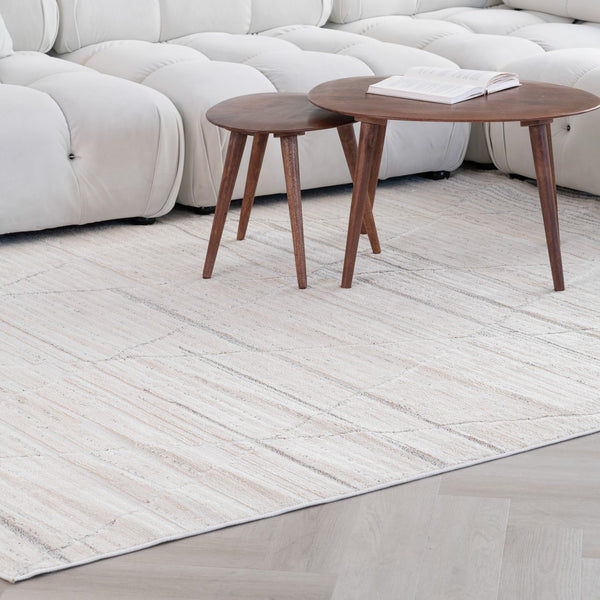 Homeroots 8' X 11' Cream And Beige Abstract Area Rug  Polyester 558456