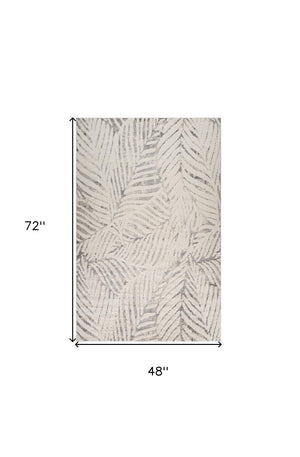 Homeroots 4' X 6' Gray And Cream Botanical Leaves Area Rug  Polypropylene 558474
