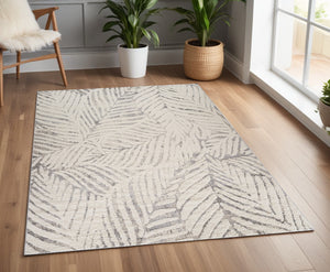 Homeroots 4' X 6' Gray And Cream Botanical Leaves Area Rug  Polypropylene 558474