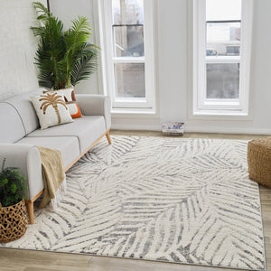 Homeroots 5' X 8' Gray And Cream Botanical Leaves Area Rug  Polypropylene 558475