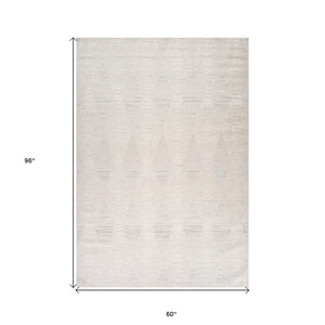 Homeroots 5' X 8' Cream And Beige Geometric Distressed Area Rug  Polyester 558491
