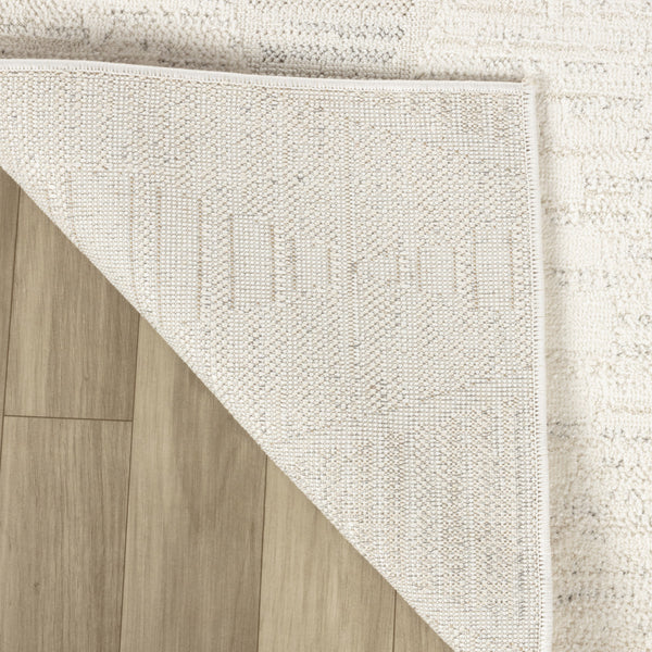 Homeroots 5' X 8' Cream And Beige Geometric Distressed Area Rug  Polyester 558491