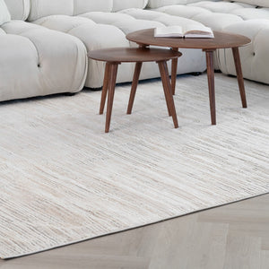 HomeRoots 5' Cream and Beige Abstract Area Rug – Modern, Stain-Resistant, Perfect for Living Spaces and Pets 5' X 8' 558503